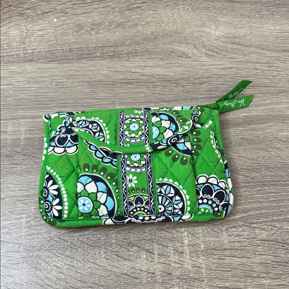 Vera Bradley Retired Cupcakes Green Clutch/Wallet